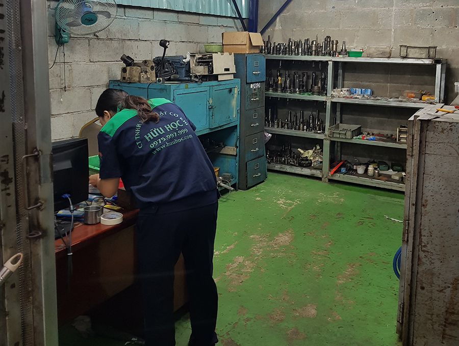 HUU HOC MECHANICS TECHNOLOGY COMPANY LIMITED